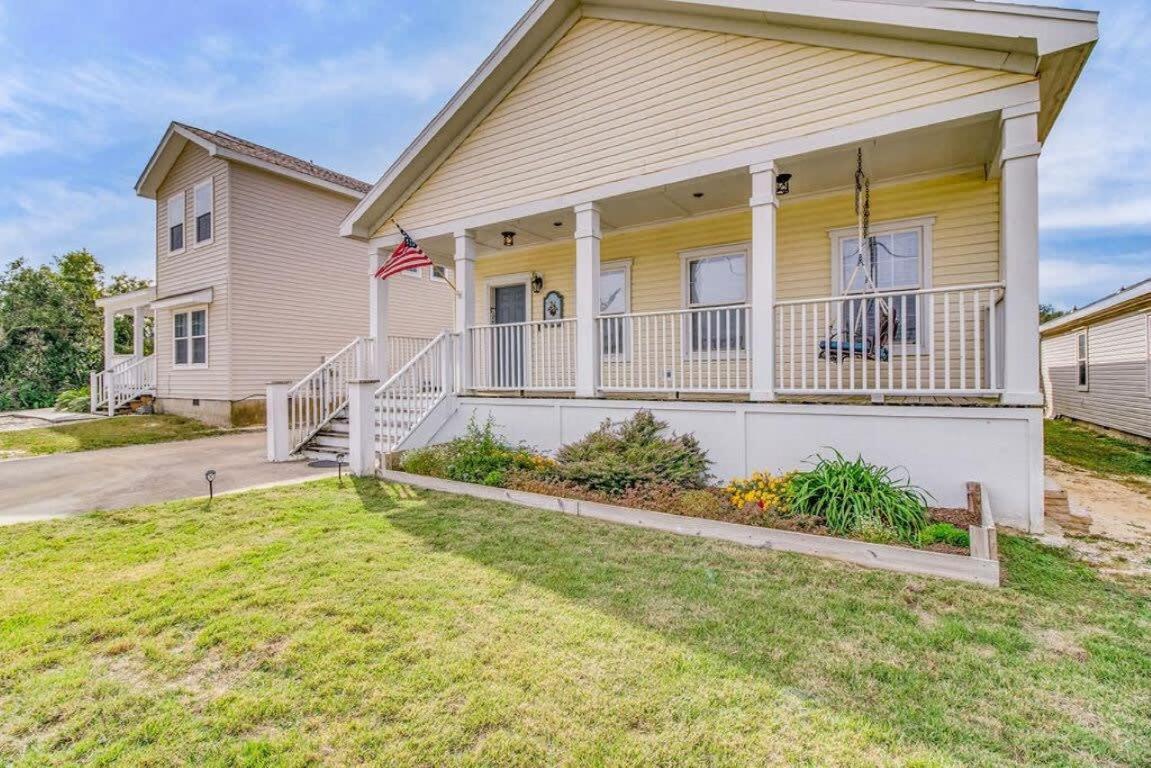 Cam'S Coastal Cottage- Nas Pensacola, Close To Beach 외부 사진